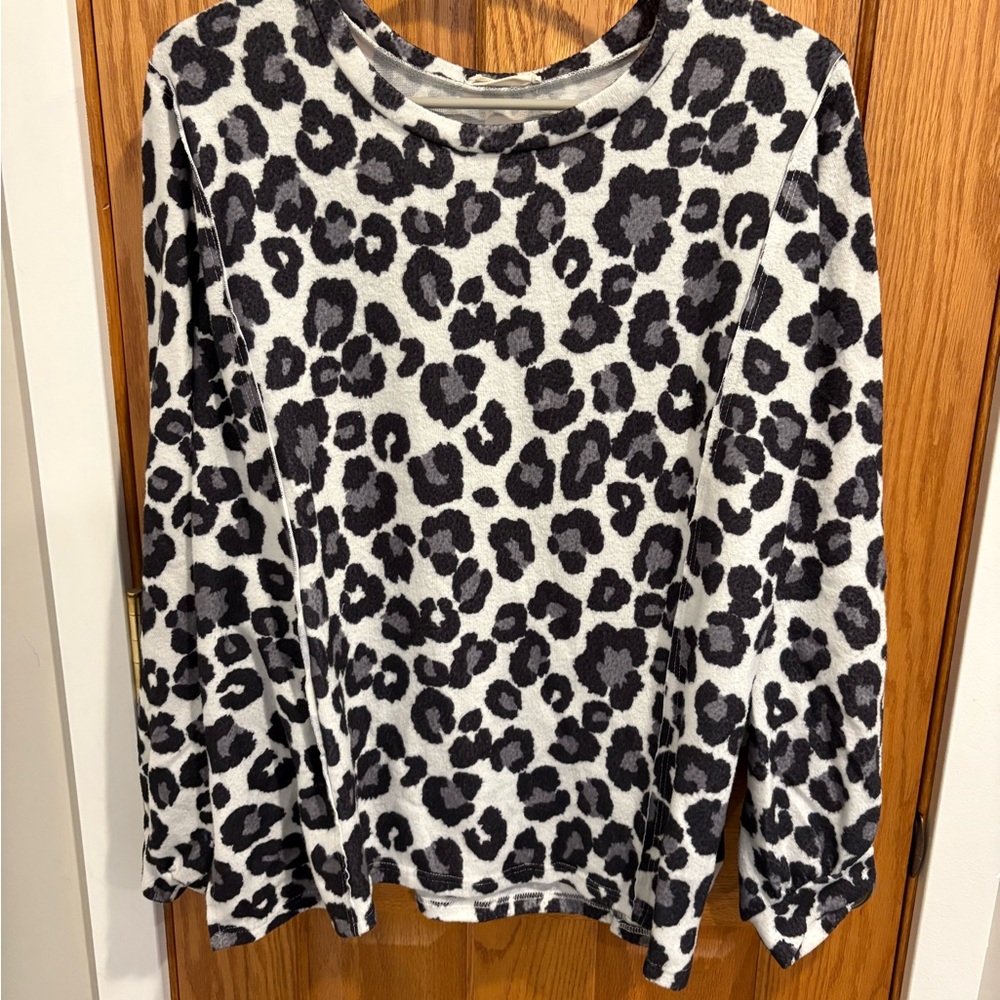 Altar'd State Black and White Leopard Print Blouse